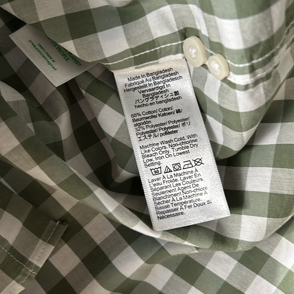 Men’s Jcrew button down - Picture 4 of 4